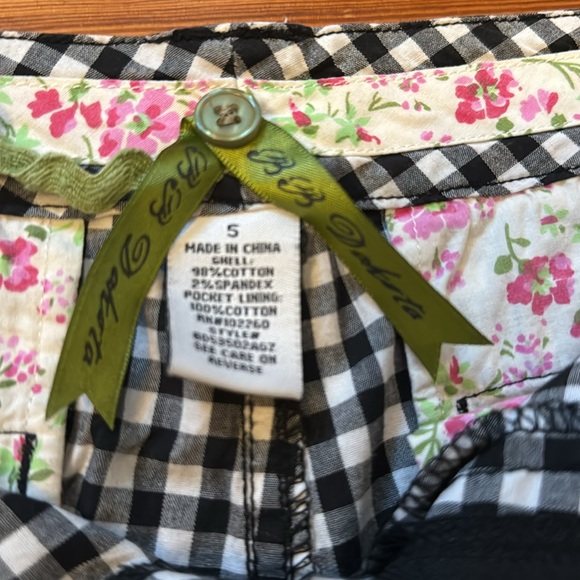 Gingham Bermuda Shorts - Picture 2 of 3